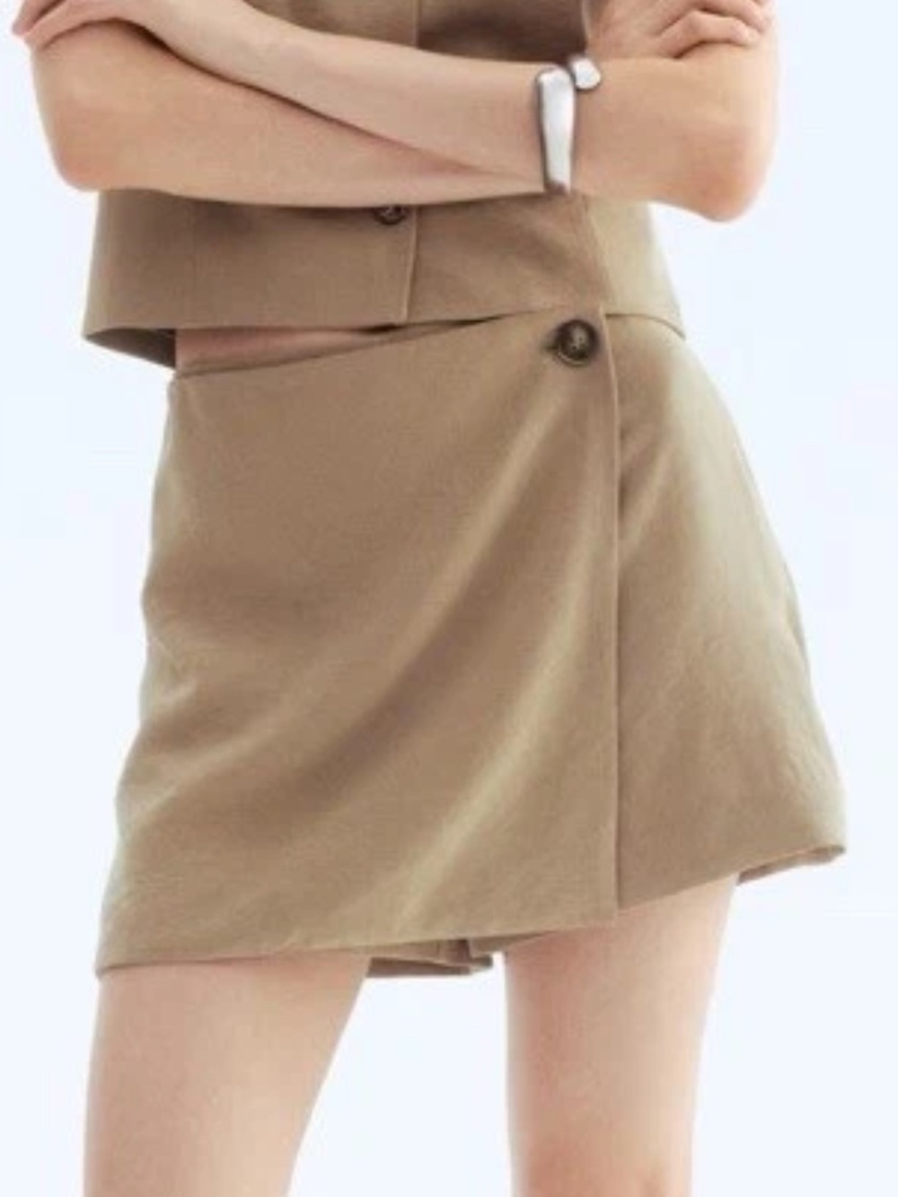 H&M Women Size 14 Tan Beige Preppy Academia High Waist Wrap Skort NWT